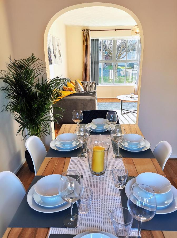 Emerald House - Spacious 3 Bed House With Ensuite Parking Gardens And Netflix Leamington Spa Esterno foto