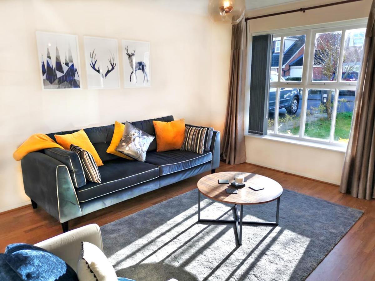 Emerald House - Spacious 3 Bed House With Ensuite Parking Gardens And Netflix Leamington Spa Esterno foto